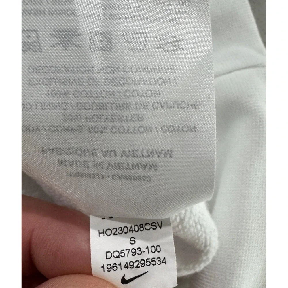 Nike Sportswear Hoodie Mens Small White Fleece Athleisure Swoosh Logo Sweatshirt